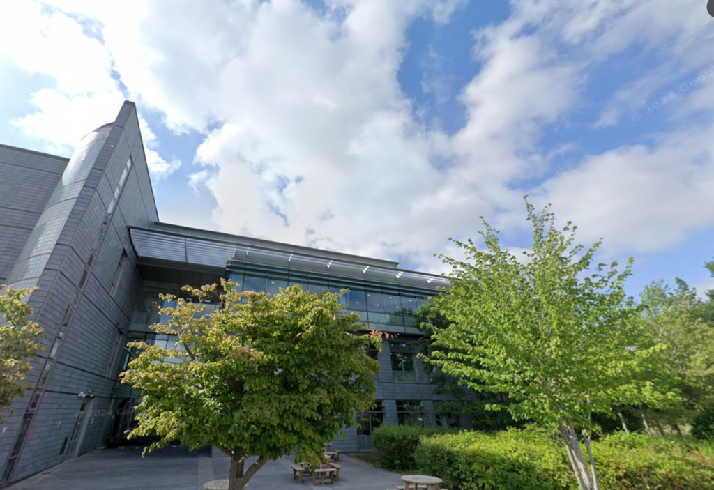 Physiotherapy for office workers at Kinetic Care Physiotherapy, Green Park, Reading