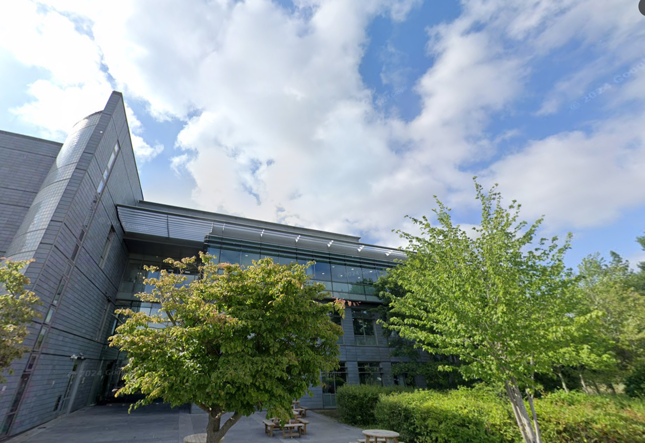 Physiotherapy for office workers at Kinetic Care Physiotherapy, Green Park, Reading